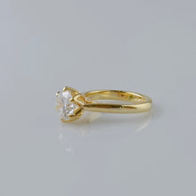 Load image into Gallery viewer, Aalia Engagement Ring