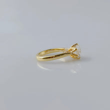 Load image into Gallery viewer, Aalia Engagement Ring