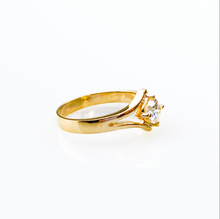 Load image into Gallery viewer, Rome Solitaire Engagement Ring