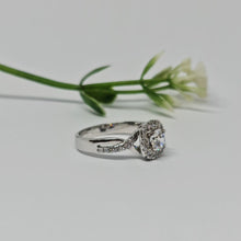 Load image into Gallery viewer, Jesse Engagement Ring HE