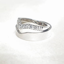 Load image into Gallery viewer, Elijah Wedding Ring