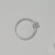 Load image into Gallery viewer, Aves Solitaire Engagement Ring