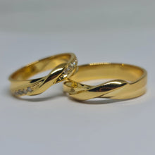 Load image into Gallery viewer, Diane Wedding Ring