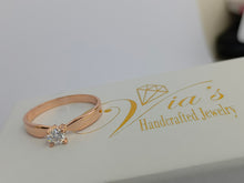 Load image into Gallery viewer, Jelly Solitaire Engagement Ring