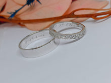 Load image into Gallery viewer, Madelyn Wedding Ring