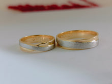 Load image into Gallery viewer, Hosea Wedding Ring