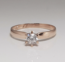 Load image into Gallery viewer, Issa Engagement Ring