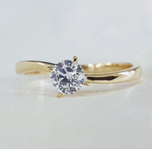 Load image into Gallery viewer, Wendy Engagement Ring