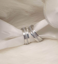 Load image into Gallery viewer, Merik Wedding Ring