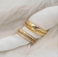 Load image into Gallery viewer, Rope Wedding Ring
