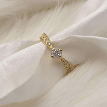 Load image into Gallery viewer, Ali Engagement Ring