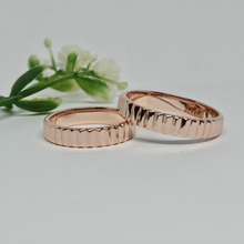 Load image into Gallery viewer, Oppa Wedding Ring