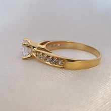 Load image into Gallery viewer, Dhea Engagement Ring