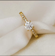 Load image into Gallery viewer, Claire Engagement Ring
