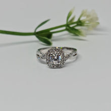 Load image into Gallery viewer, Jesse Engagement Ring