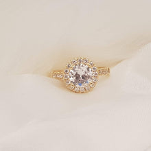 Load image into Gallery viewer, Bernice Halo Engagement Ring