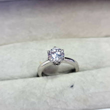 Load image into Gallery viewer, Calix Solitaire Engagement Ring