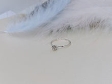 Load image into Gallery viewer, Illusion Diamond Ring