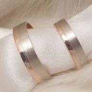 Rossiery Wedding Ring