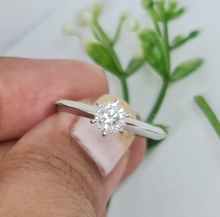 Load image into Gallery viewer, Reniel Engagement Ring