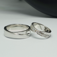 Load image into Gallery viewer, Cristy Wedding Ring